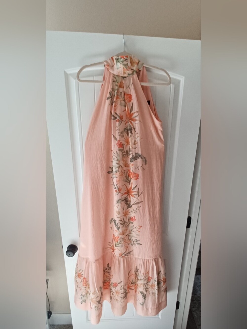 Versona Coral-Peach Floral Halter Maxi Dress with Back Bow - Picture 5 of 11